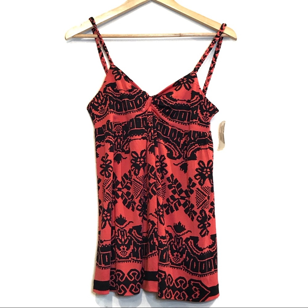 Nieves Lavi Red and Black Sleeveless Top  - NWT